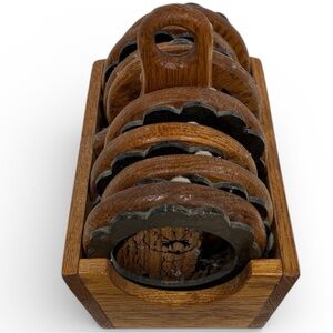 Set/8 Wooden Coaster Set with Holder Jigsaw Coasters With Animal Designs in Wood